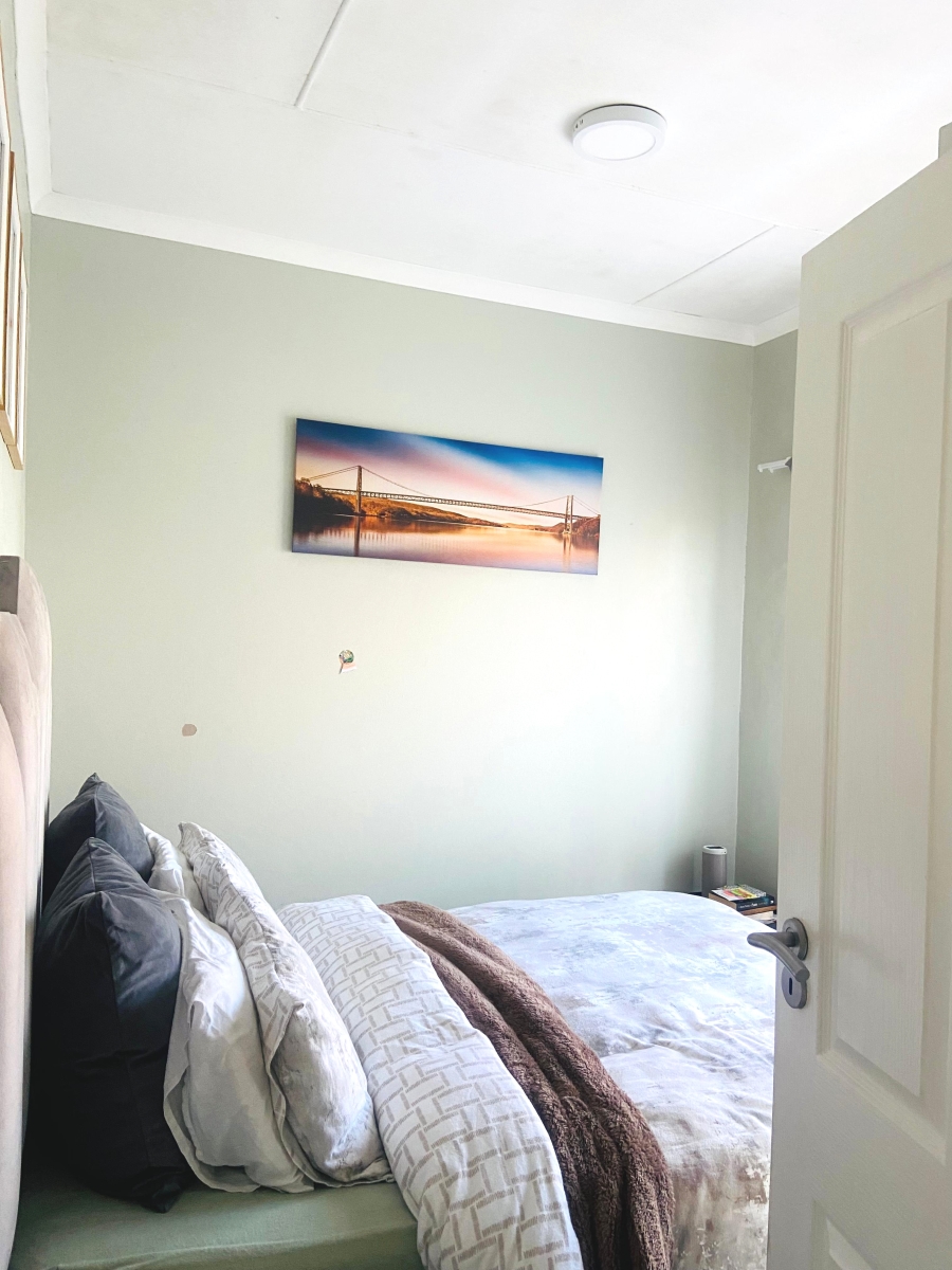 2 Bedroom Property for Sale in Kidds Beach Eastern Cape